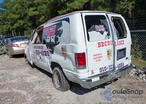 2004 Ford E-350 Super Duty Chateau/Xl/Xlt из США, поврежденный, VIN 1FBNE31LX4HA85538